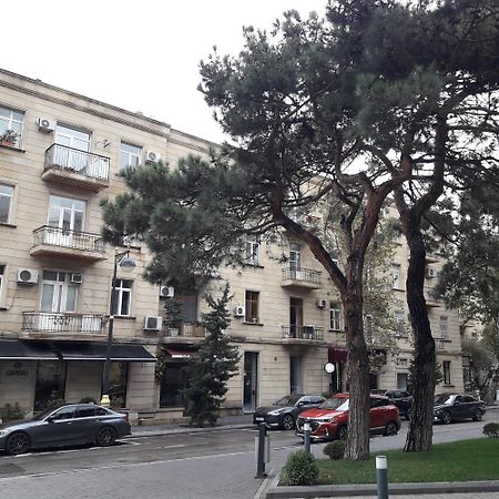 Apartment Niyazi 5 Bakoe Buitenkant foto