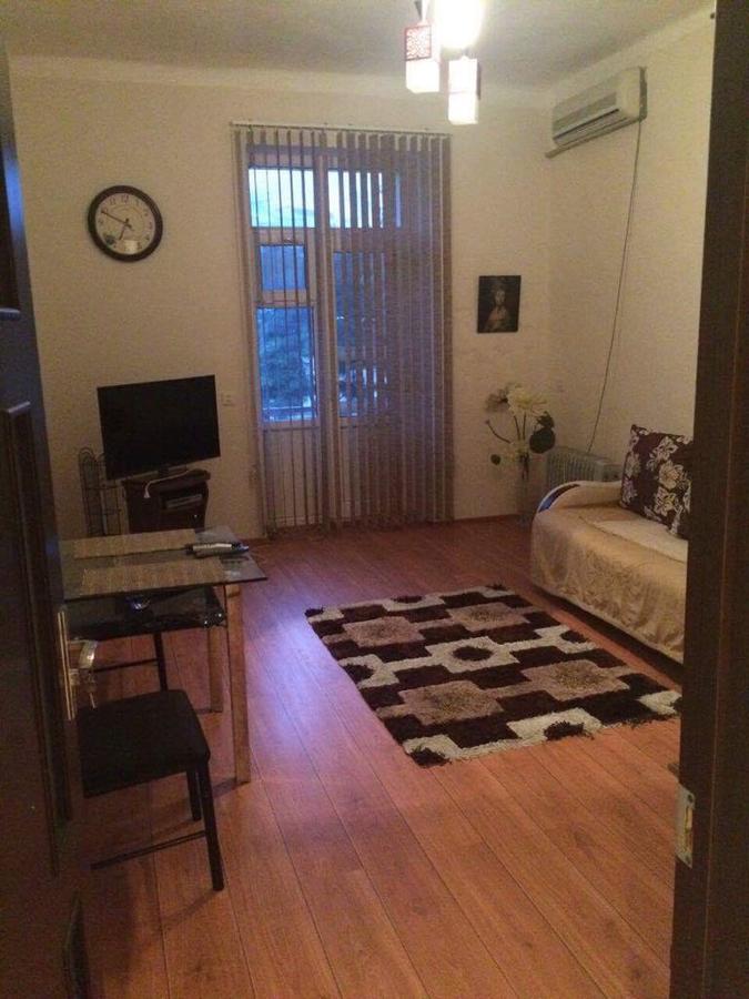 Apartment Niyazi 5 Bakoe Buitenkant foto